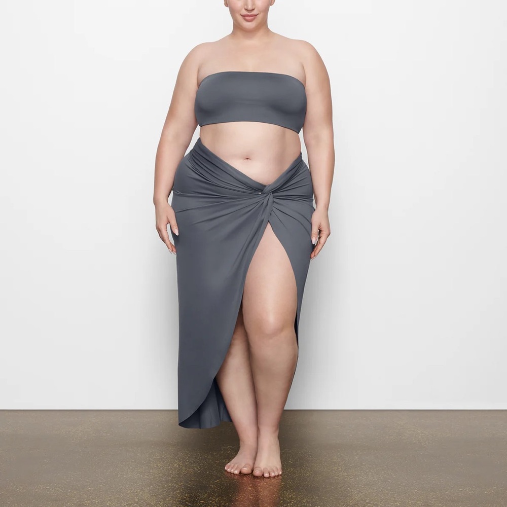 SKIMS 3pc Signature Swim in Gunmetal, Women’s L